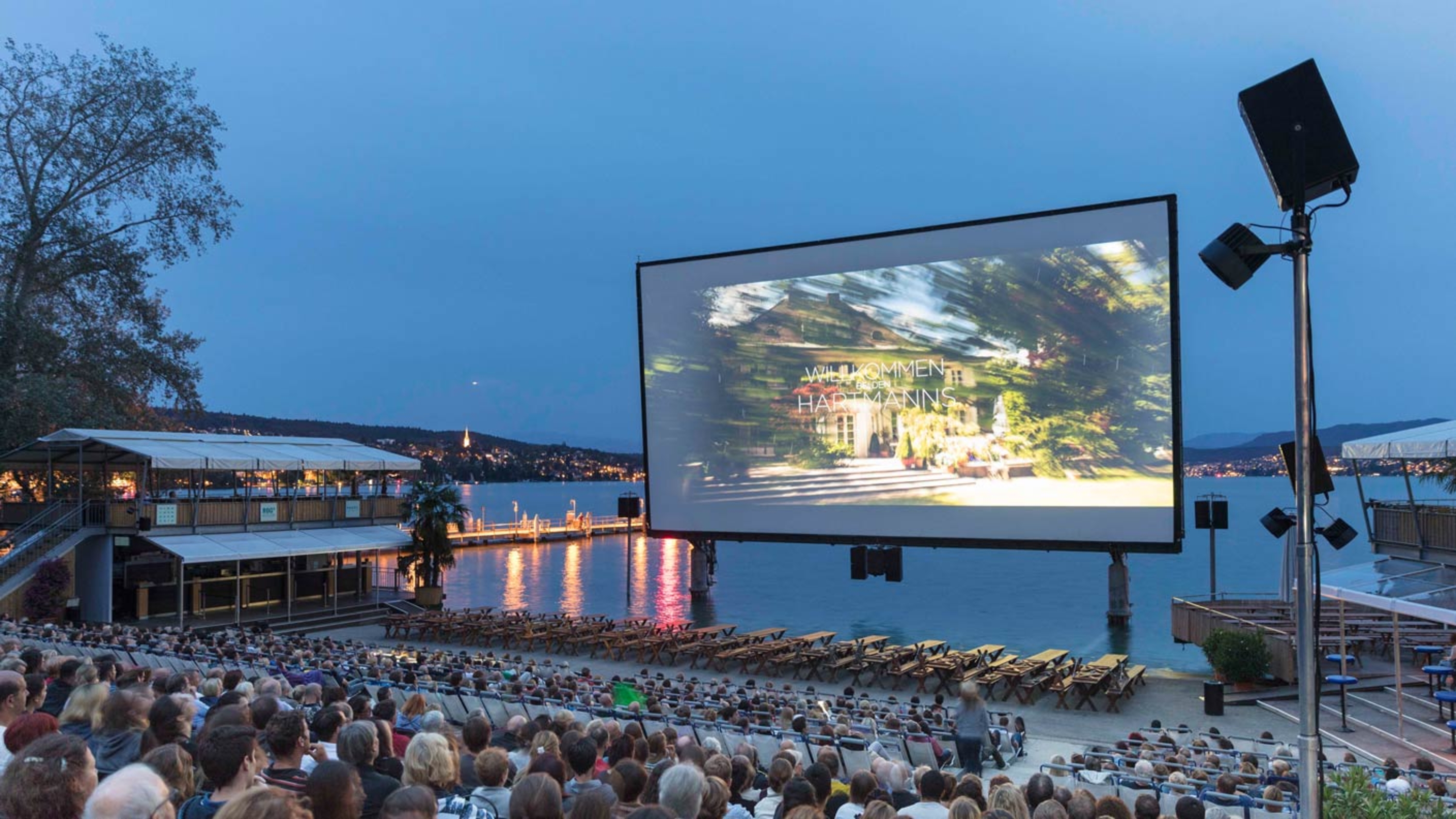 Aktuell OpenAirKino am Zürichhorn der Überflieger
